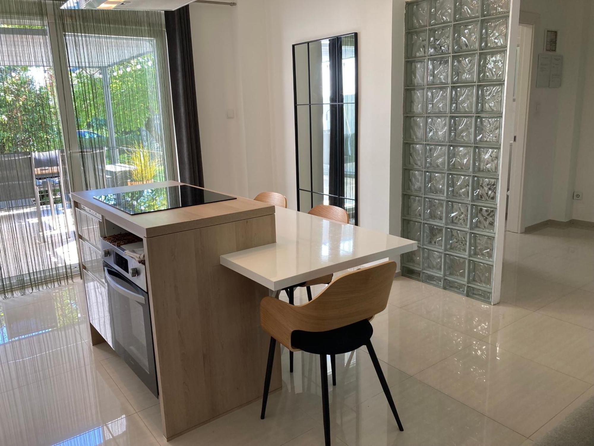 Apartman Sonas With Free Private Parking Karlovac Exteriér fotografie