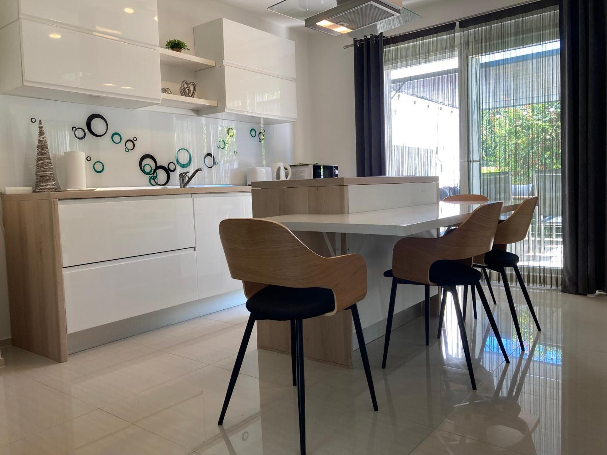 Apartman Sonas With Free Private Parking Karlovac Exteriér fotografie